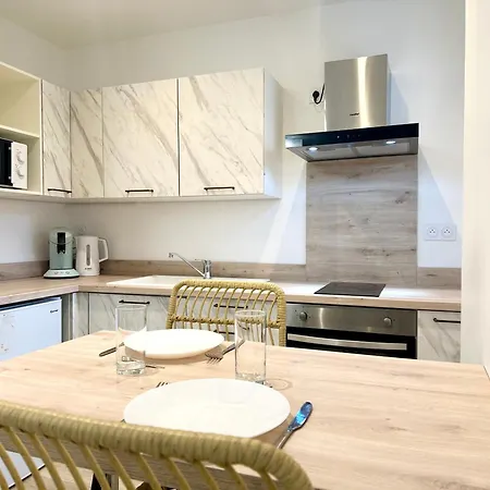 Les Forgerons Bis - Calme Apartamento *
